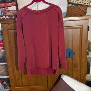 Elegant Ribbed Red Sweater